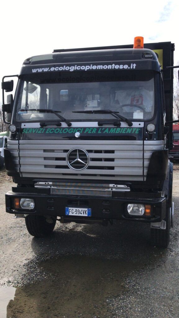 MERCEDES G SCARRABILE