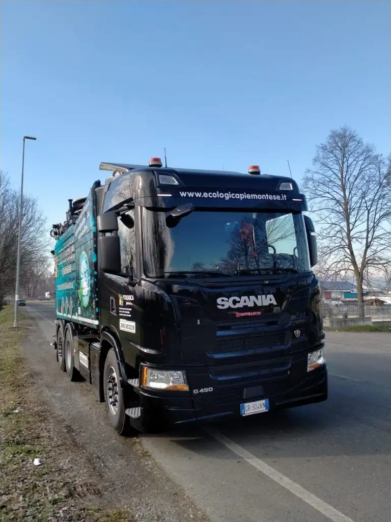 SCANIA R450 - autospurghi