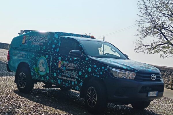 TOYOTA PICK UP PIRANHA 4×4
