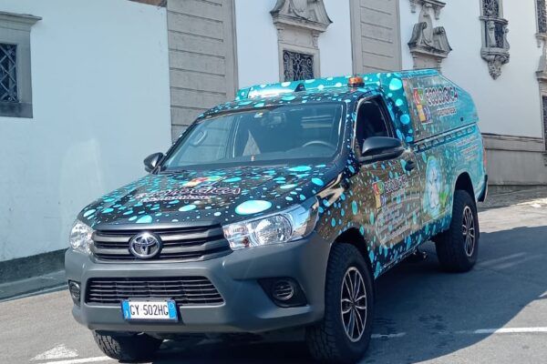 TOYOTA PICK UP PIRANHA 4×4